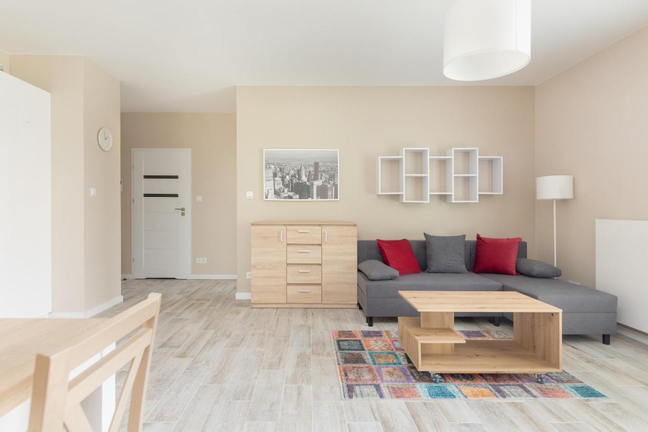 Metro Wilanowska Comfortable Apartment Varsóvia Exterior foto
